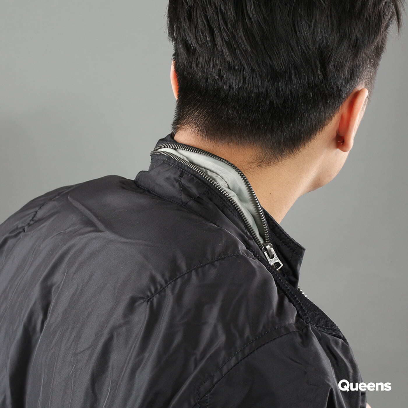 Bundy Alpha Industries Engine Black